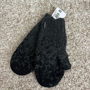 Lululemon Gloves